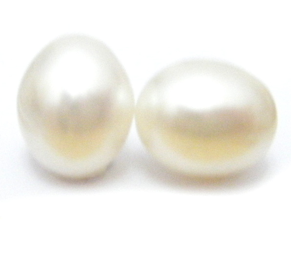 White 7-7.5mm Half Drilled Drop Pair
